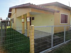 7 Casas em 4 Terrenos