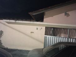 Casa com 3 Dormitórios à Venda, 200 m² por RS 350.000 - Lírio do Vale - Manaus-am