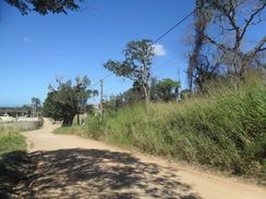 Vendo Terrenos ao Lado da Rodovia a 4 Km do Centro 40.000