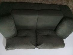 Vendo Sofá de Suede 2 e 3 Lugares Semi Novo