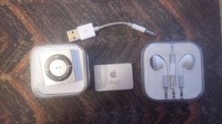 Ipod Shuffle 2gb + Cabo Usb + Ipod 1gb com Defeito