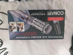 Escova Rotating Air Brush Titanium Conair