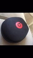 Fone de Ouvido Beats Preto com Vermelho(novo)