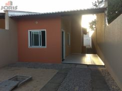 Excelente Casa Pronta Numa ótima Condição e Localização de Horizonte-ce