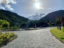 Terreno à Venda no Bairro Senador Carlos Jereissati - Pacatuba, CE