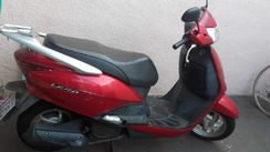 Vende SE Honda Lead 2010