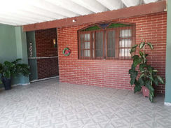 Casa 02 Dormitorios