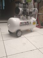 Compressor Odontológico 8,0pcm 50 Litros 220v Motomil