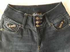 Calça Jeans Revanche Feminina