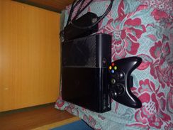 XBOX 360 Semi Novo