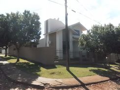 Vendo Casa Tipo Sobrado