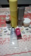 Kit Perfume, Peeling, Desod. Spray e Etc