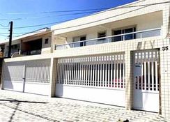 Casa com 67.75 m² - Tude Bastos - Praia Grande SP