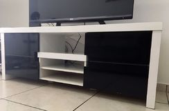 Fotos Similares: Rack para TV Preto e Branco 