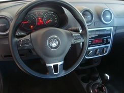 Volkswagen Voyage 2016