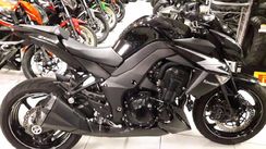 Z1000 Preta 2012