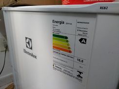 Electrolux Re 82 com Freezer