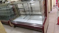 Fotos Similares: Vitrine/balcão Expositor de Produtos 