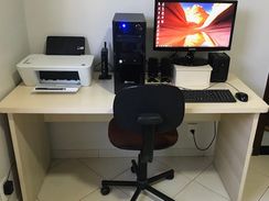 Computador+monitor 21,5+impressora Hp2546+mesa Mdf+cadeira Giratória