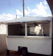 Trailer Lanches Documentado