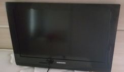 TV Lcd 26 Pol Samsung Bem Conservada