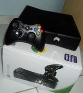 X Box 360 J Tag+ 2 Controles + 10 Jogos