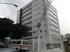 o Edifício Está Localizado na Região do Jabaquara a Poucos M