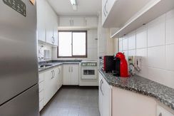 Apartamento 81 m2 com Dois Dormitórios Sendo uma Suíte 2 Vag