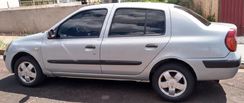 Renault Clio 1.6 Sedan 2004 Completo 4 Pneus Novos, Conservado