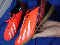 Chuteira Adidas F50 Futsal