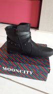 Bota Mooncity