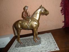 Antigo Cavalo em Bronze 34x36 Cm