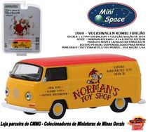 Greenlight 1969 Volkswagen Type 2 Panel Kombi Furgão 1/64