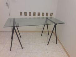 Mesa de Vidro