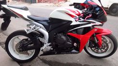 Vende-se CBR 600rr