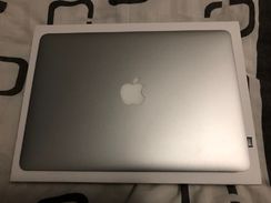 Vende-se Macbook Air Novo