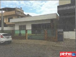 Casa 02 Dormitórios, Venda Direta, Bairro Centro, Camboriú, Sc, Assessoria Gratuita na Pinho