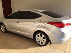 Hyundai Elantra Sedan 1.8 Gls (aut) 2012