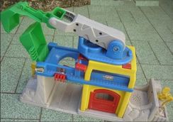 Fisher Price Little People Fun Sounds Construtor com Luz Sons / Crane & Quarry / Mbq