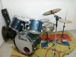 Vendo Bateria Completa