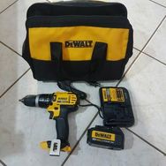 Parafusadeira Dewalt Nova 20 V