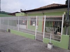 Alugo Casa no Centro de Itaboraí, na Rua do Ministério do Trabalho