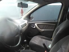 Vendo Sandero, 2008. Completo