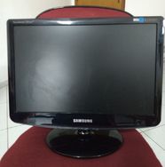 Monitor Sansung Syncmaster 732nw Plus 17"