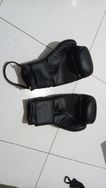 Kit 2 Pares Luvas e Caneleiras de Muay Thai