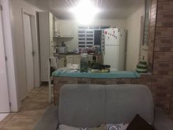 Vendo Casa, ótima Oportunidade