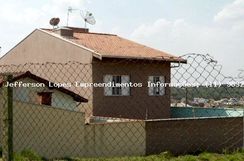 Casa para Venda em Salto, Centro, 3 Dormitórios, 1 Suíte, 2 Banheiros, 1 Vaga