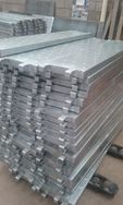 Plataforma Metalica - 1,00x0,33m / 1,50x0,37