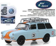 Greenlight 1965 Volkswagen Squareback Gulf Oil Racing 1/64