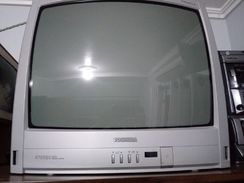 TV Semp Toshiba 21"